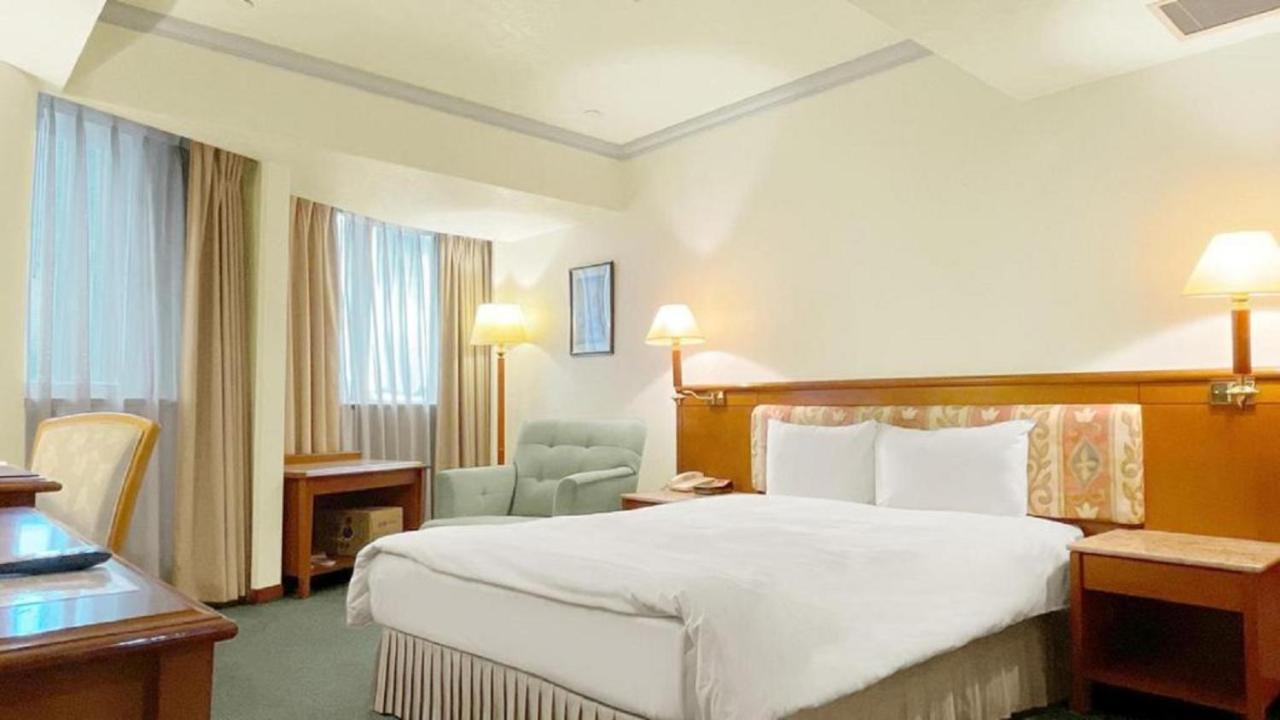 Hotel Avenue Синьчжу Экстерьер фото