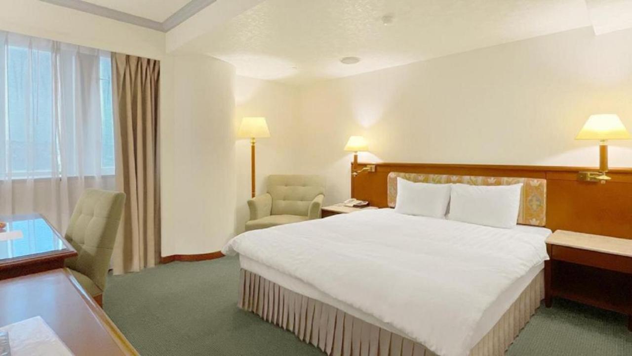 Hotel Avenue Синьчжу Экстерьер фото