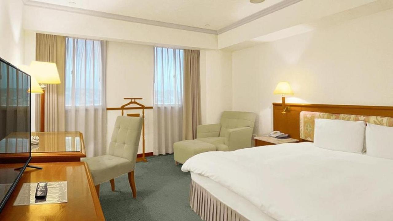 Hotel Avenue Синьчжу Экстерьер фото