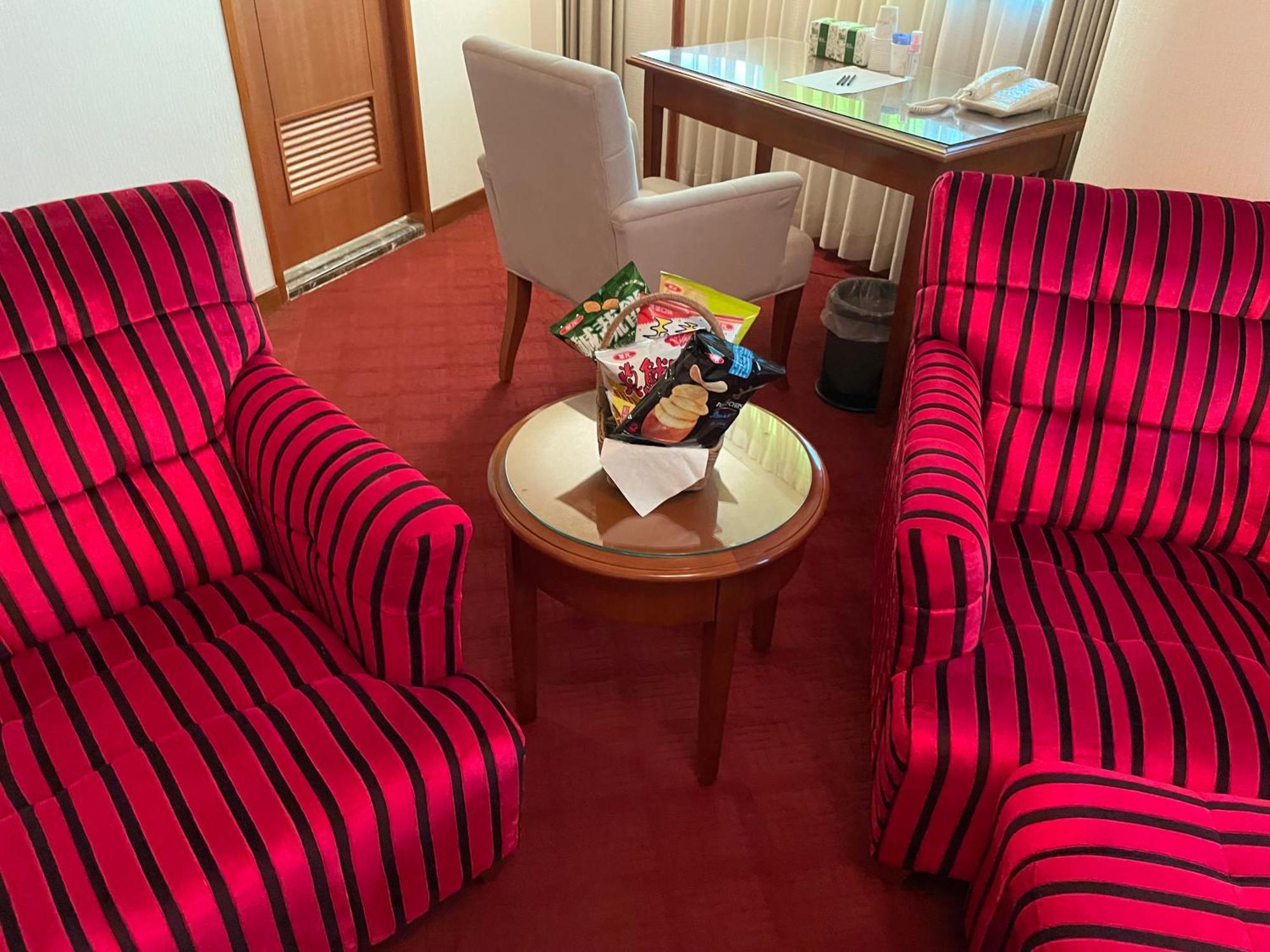 Hotel Avenue Синьчжу Экстерьер фото
